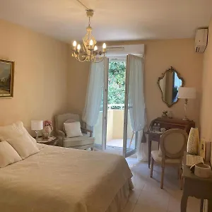 Grace & Breakfast Bed & Breakfast